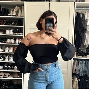 Jaunty Off-Shoulder Balloon Sleeve Crop Top